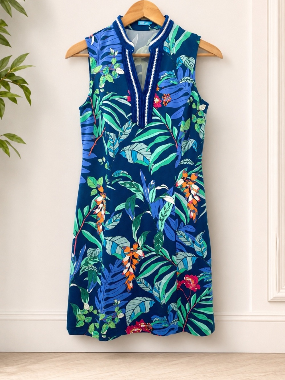J. McLaughlin Ginny Dress Lucia Blue Tropical XS Crochet V-Neck Catalina Cloth